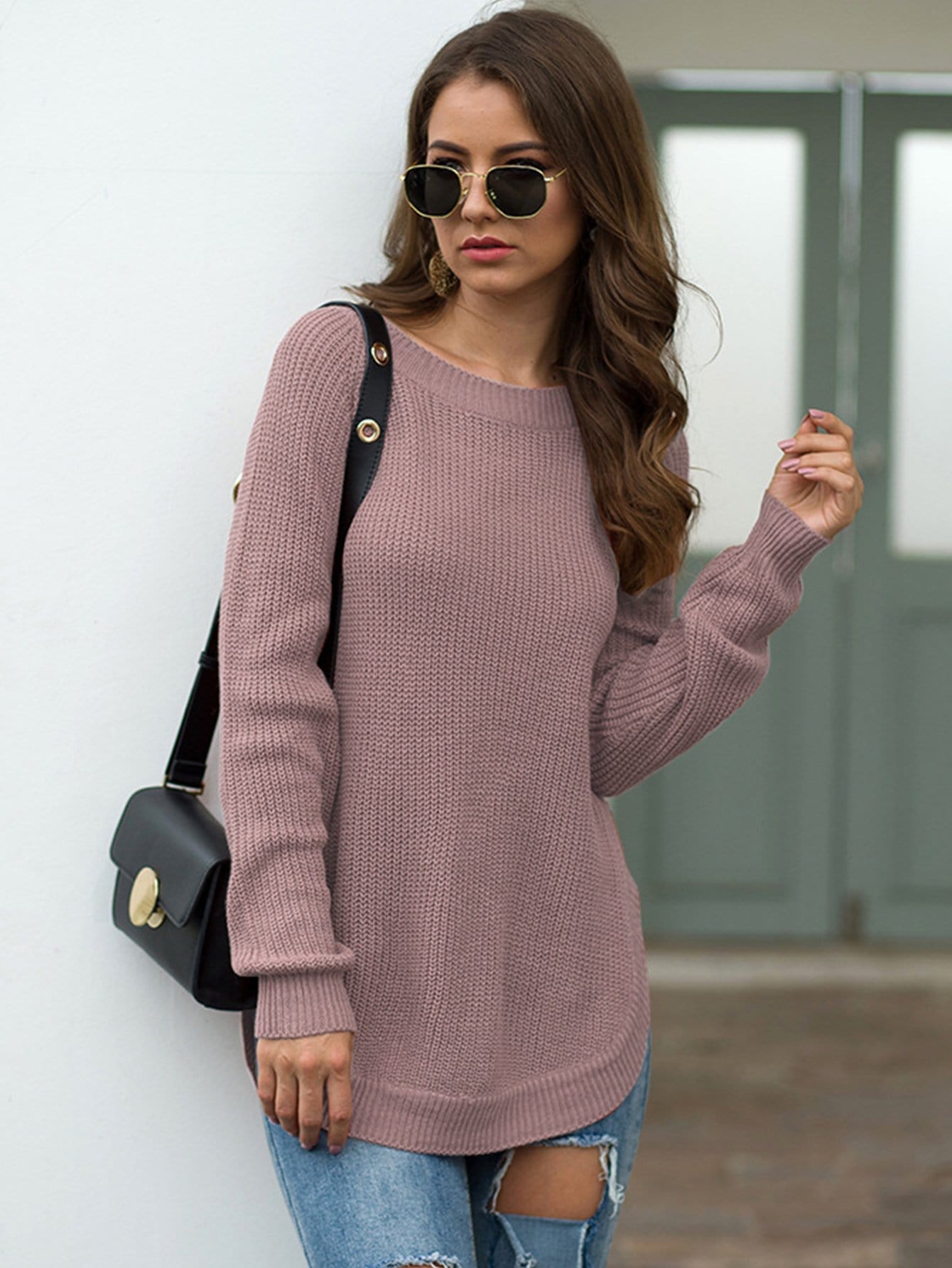 Women's Rust Orange Chunky Knit Sweater with Rounded Hem