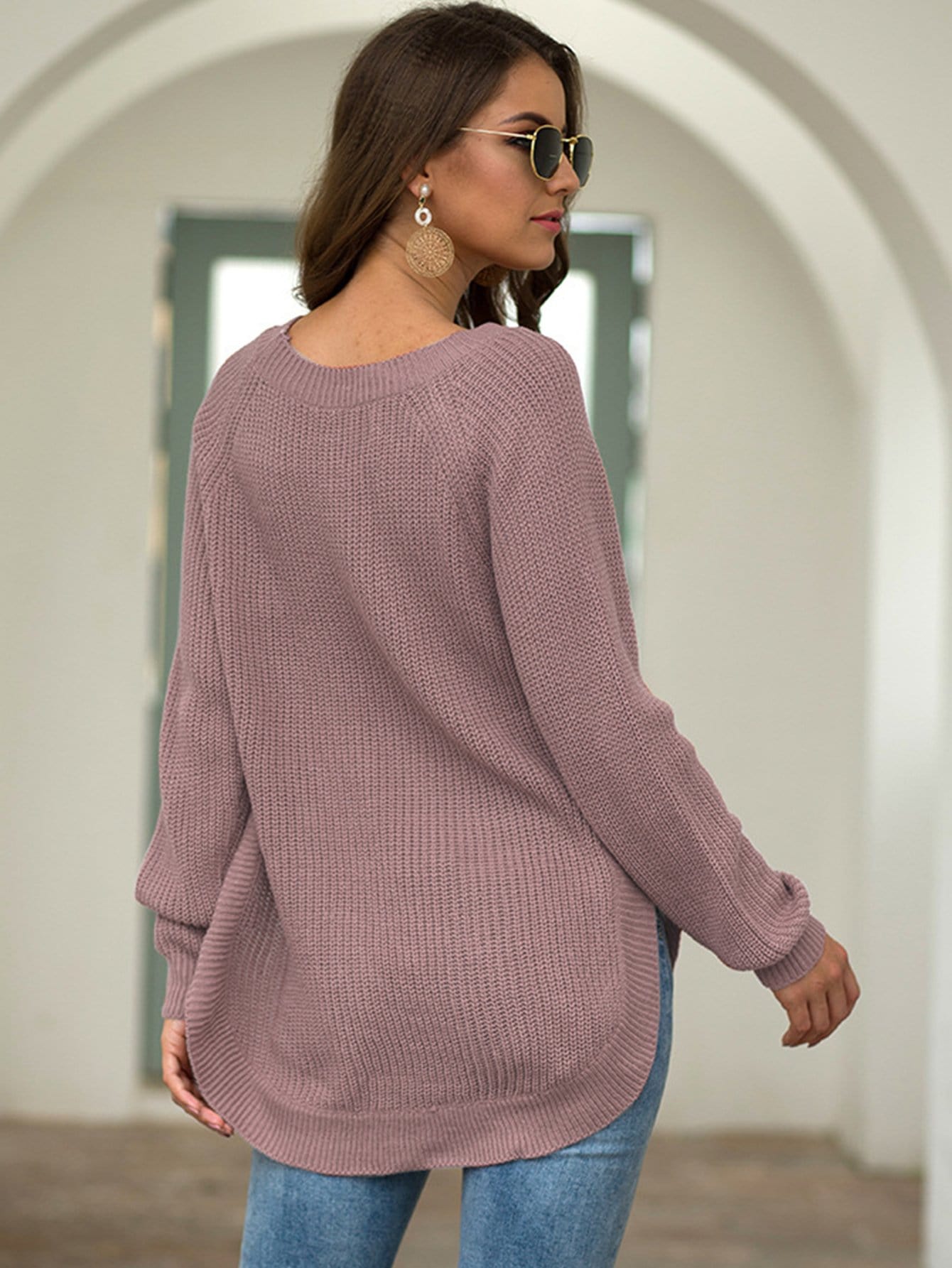 Women's Rust Orange Chunky Knit Sweater with Rounded Hem