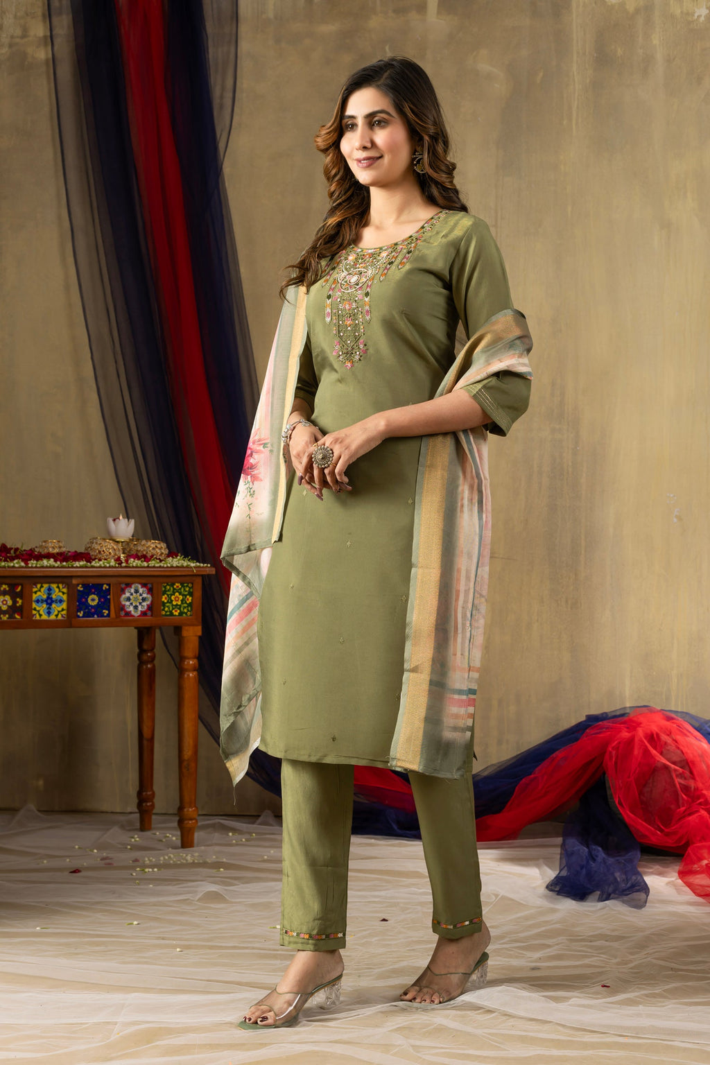 Green Shimmer Gold Silk Kurta Set with Multi-Thread Embroidery
