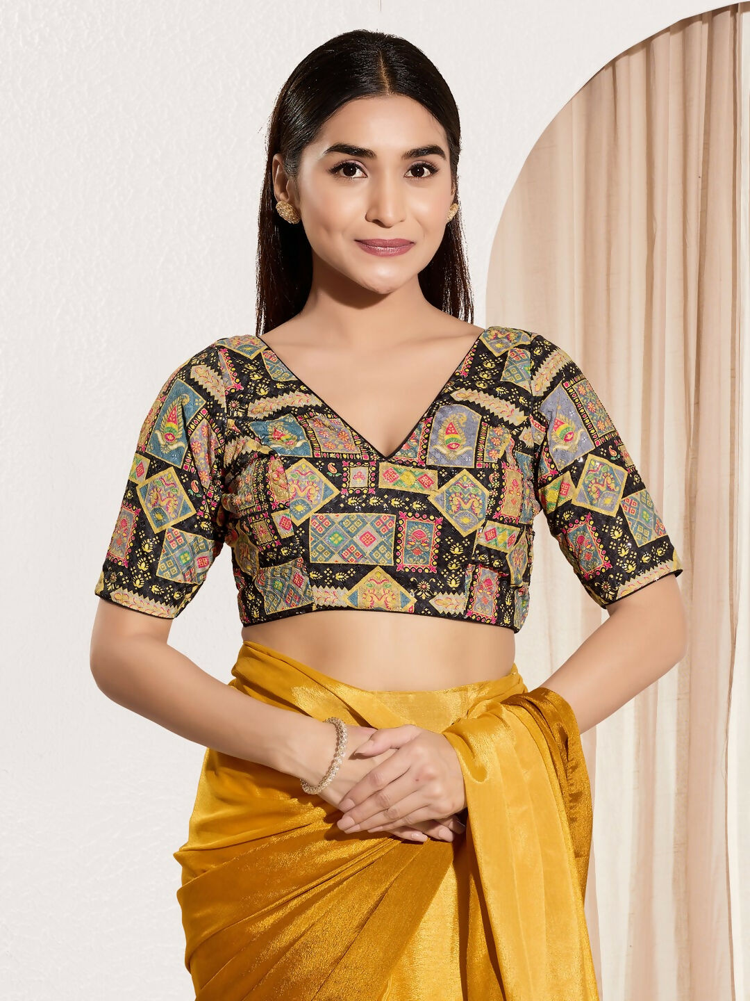 Black viscose rayon padded blouse with V-neck and elbow sleeves