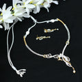 An elegant silver-plated choker set featuring shimmering American Diamonds.