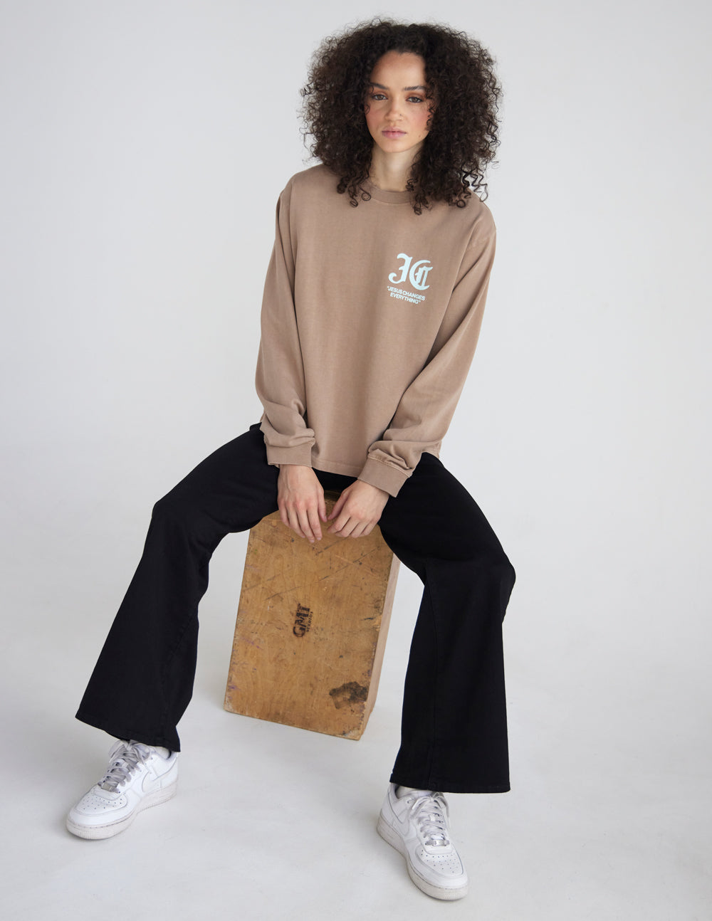 Jesus Changes Everything Long Sleeve Heavyweight Boxy Tee
