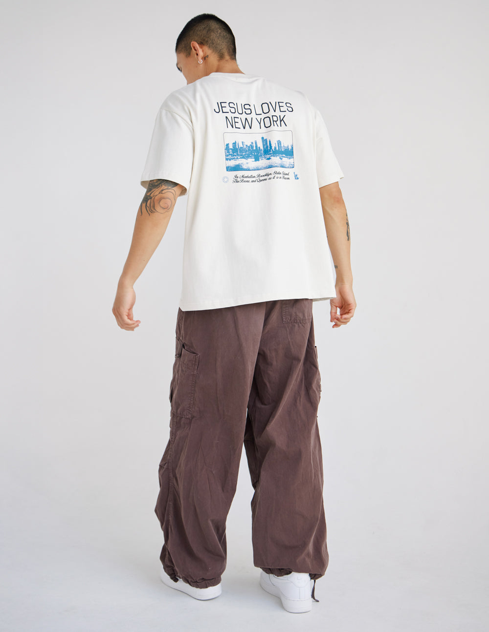 Jesus Loves New York Heavyweight Tee - Minimalist Streetwear