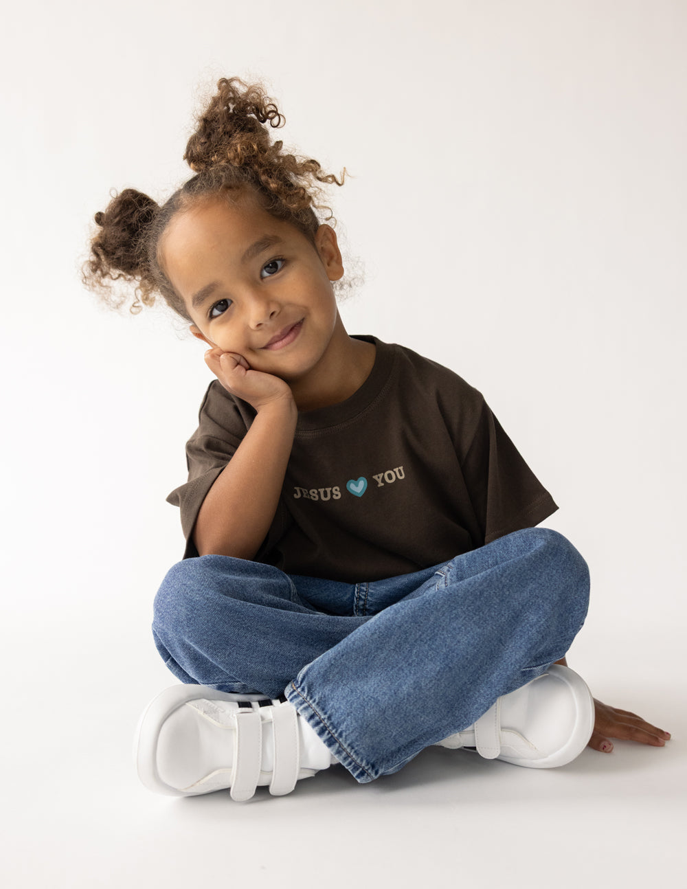 Kids brown and multi-color Jesus Loves You oversized cotton graphic tee
