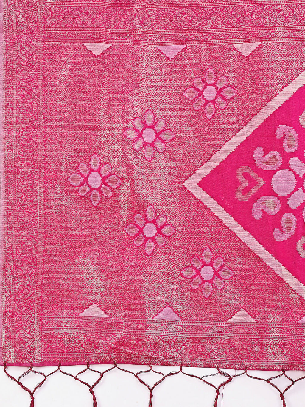 Sajni Pink Linen Cotton Saree with Matching Blouse Piece