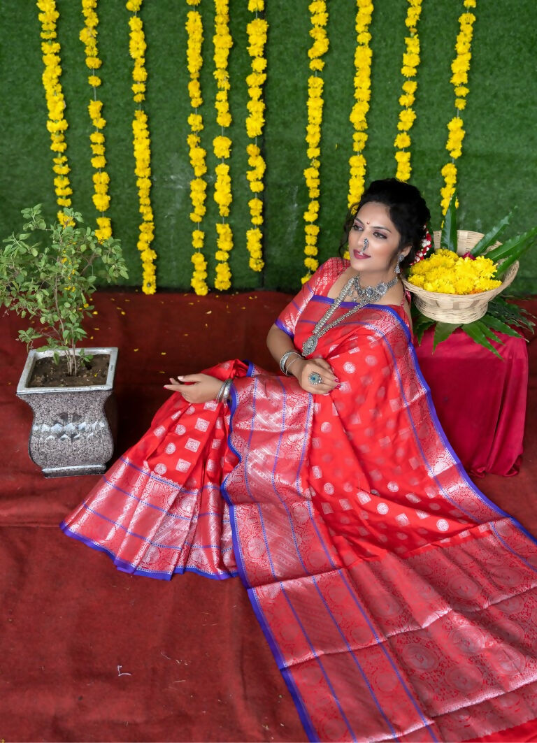 Red Soft Handloom Silk Zari Woven Saree with Matching Blouse