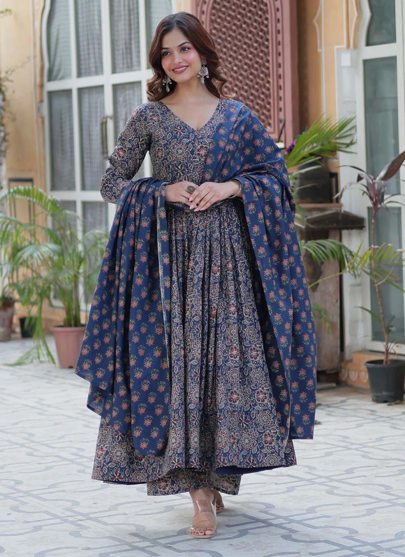 Blue Pure Cotton Designer Salwar Suit for Daily Ethnic Wear