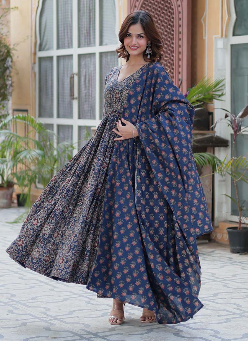 Blue Pure Cotton Designer Salwar Suit for Daily Ethnic Wear