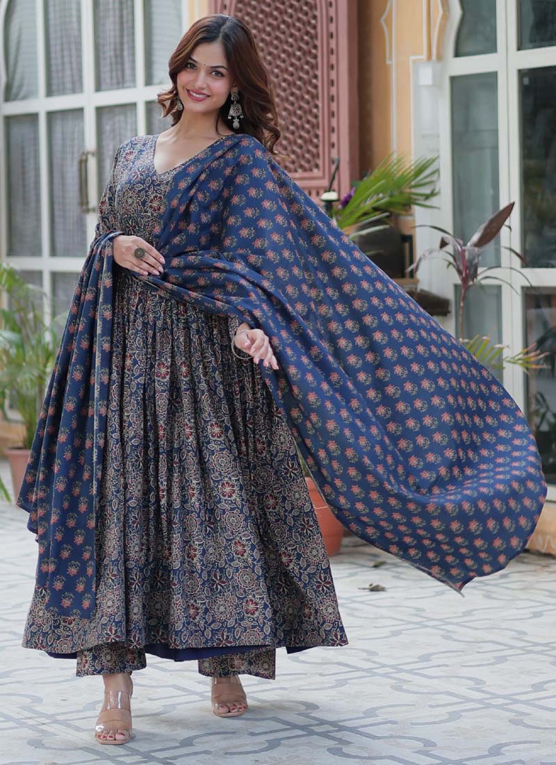 Blue Pure Cotton Designer Salwar Suit for Daily Ethnic Wear