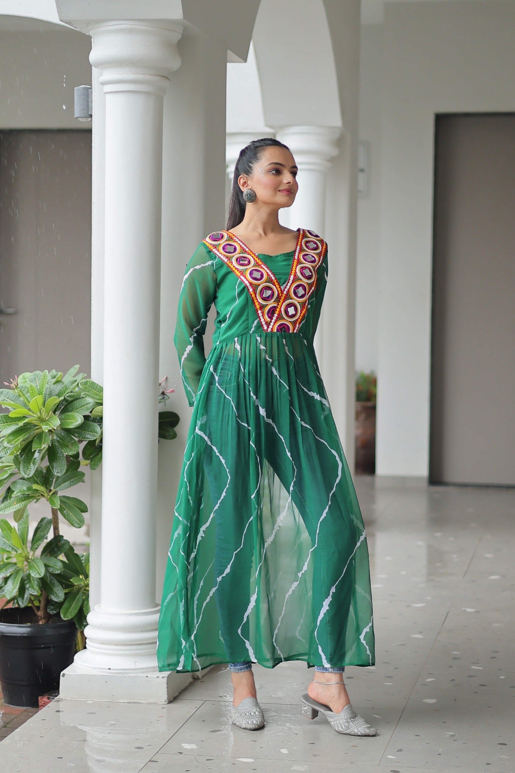 Prazu Fashion Green Georgette Leheriya Printed With Kutchi Patchework Navaratri Gown