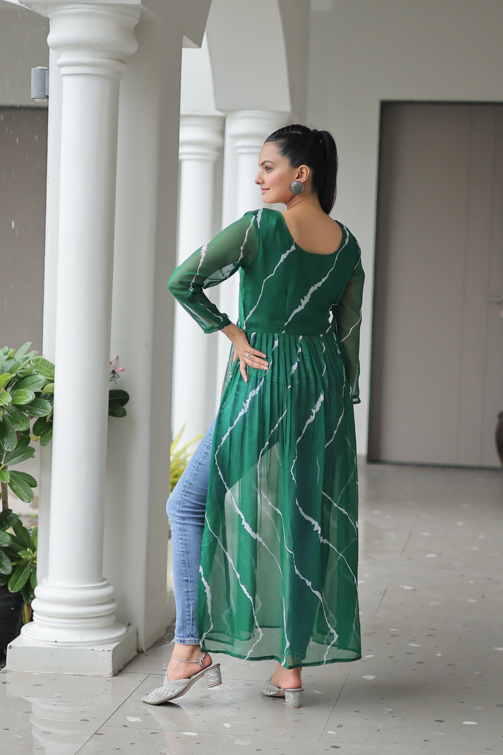 Prazu Fashion Green Georgette Leheriya Printed With Kutchi Patchework Navaratri Gown