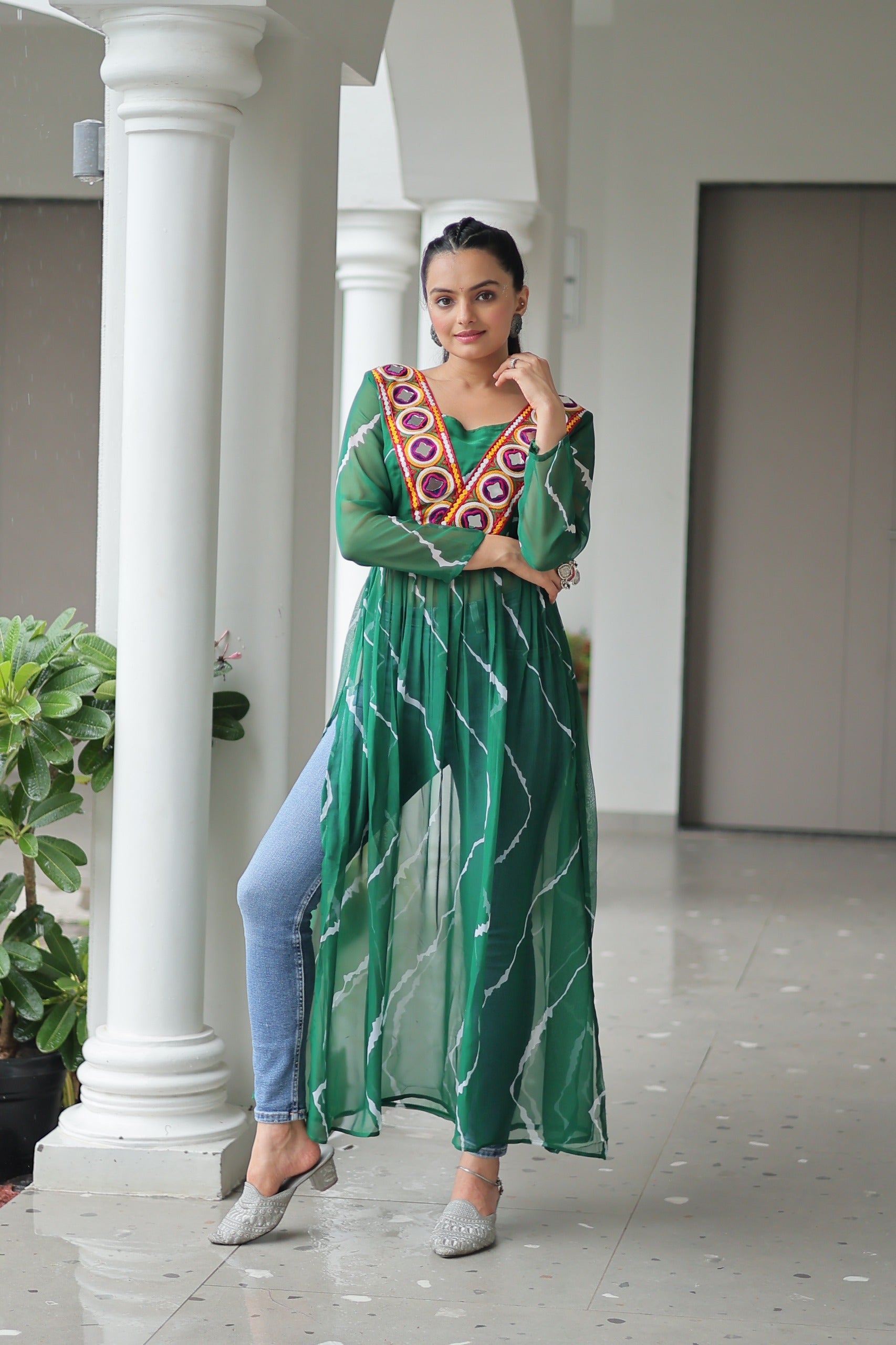 Prazu Fashion Green Georgette Leheriya Printed With Kutchi Patchework Navaratri Gown