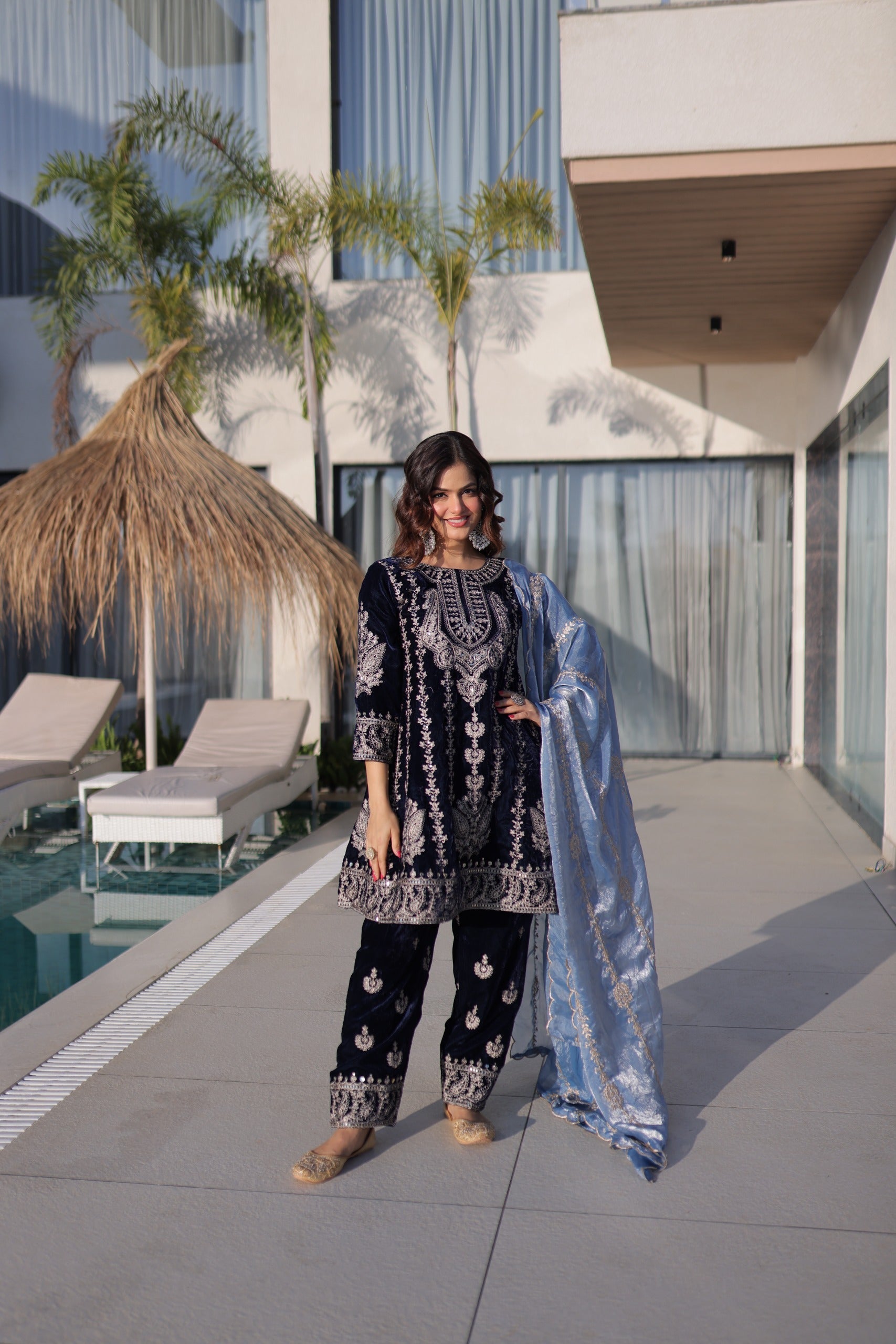 Prazu Fashion Navy Blue Velvet With Rich Zari Embroidered Work Salwar Suit