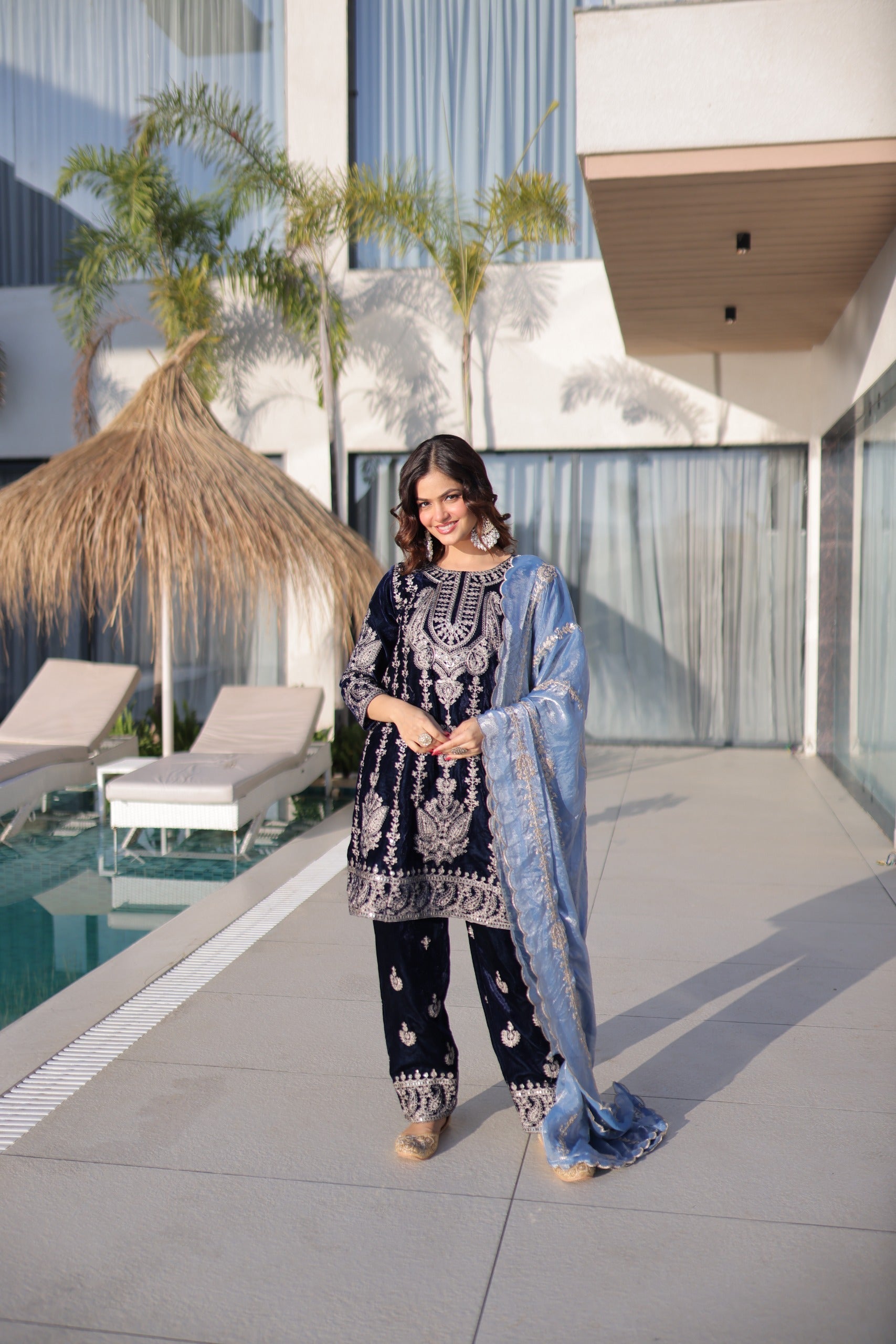Prazu Fashion Navy Blue Velvet With Rich Zari Embroidered Work Salwar Suit