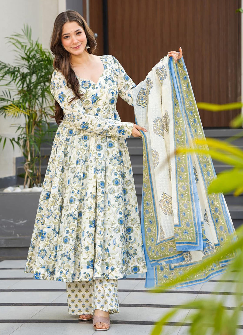 Off White Digital Print Muslin Salwar Suit for Festive Wear