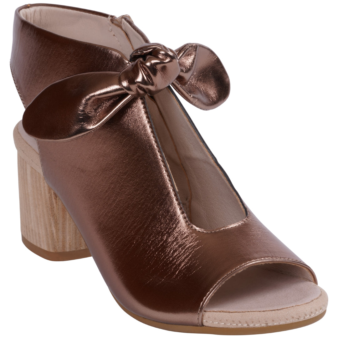 Women's Kimora bronze leather heeled sandals with modern-vintage aesthetic.