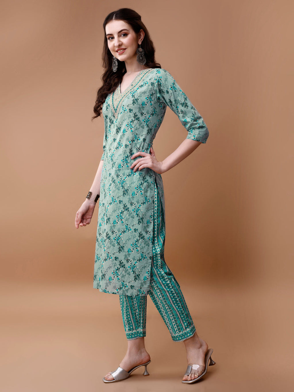 Multicolor Embroidered Floral Kurta Set with Pant and Dupatta