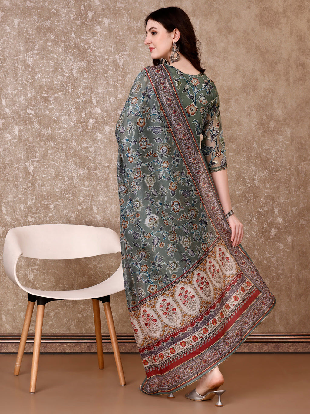 Green Hand Embroidered Brasso Kurta with Pant and Organza Dupatta