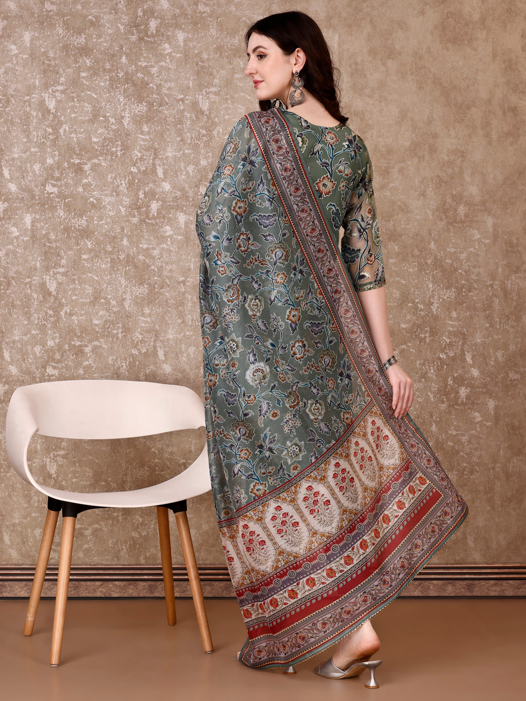 Green Hand Embroidered Brasso Kurta with Pant and Organza Dupatta
