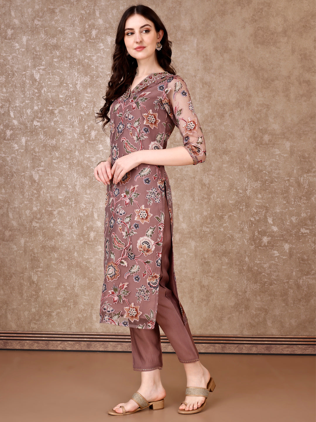 Purple Hand Embroidered Brasso Kurta Set with Organza Dupatta