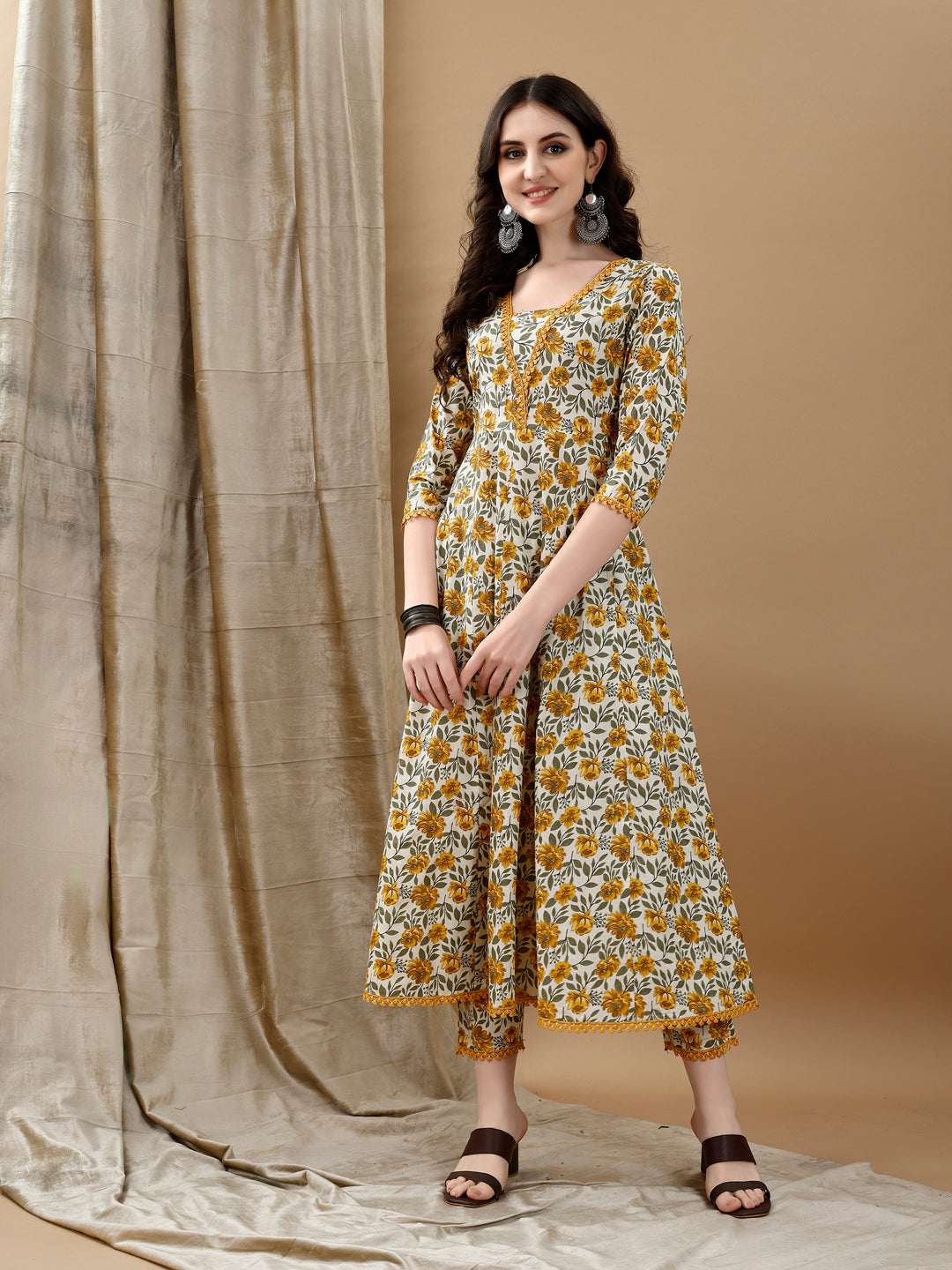 Multicolor Floral Printed Anarkali Kurta Set with Dupatta