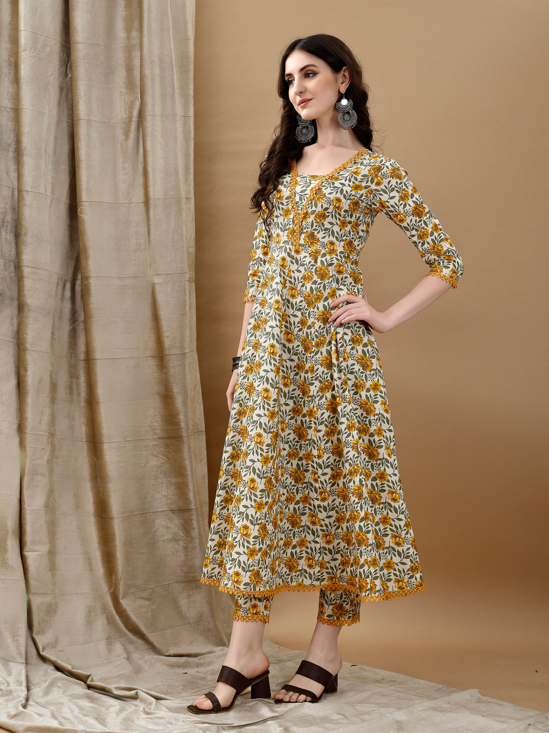 Multicolor Floral Printed Anarkali Kurta Set with Dupatta