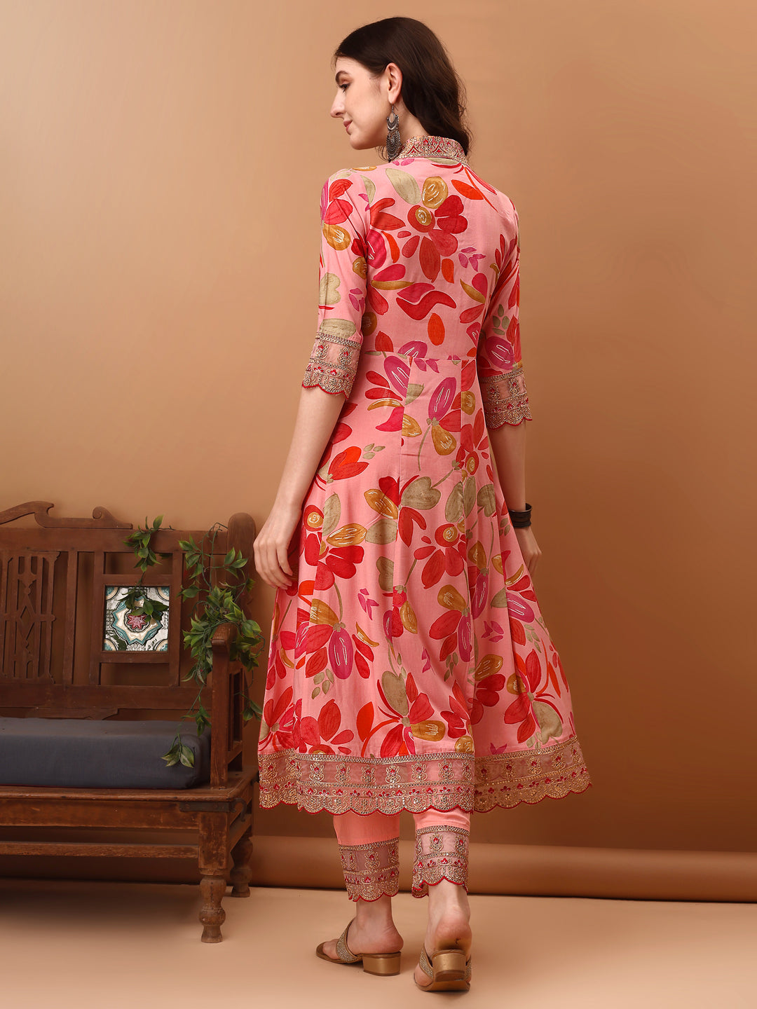 Embroidered Floral Flared Kurta Set with Pant and Dupatta - Pink