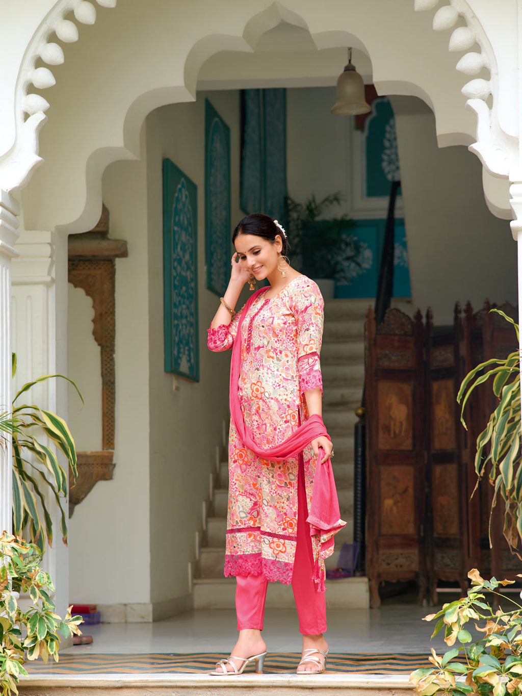Floral Printed Pink Kurta Set with Embroidery and Dupatta