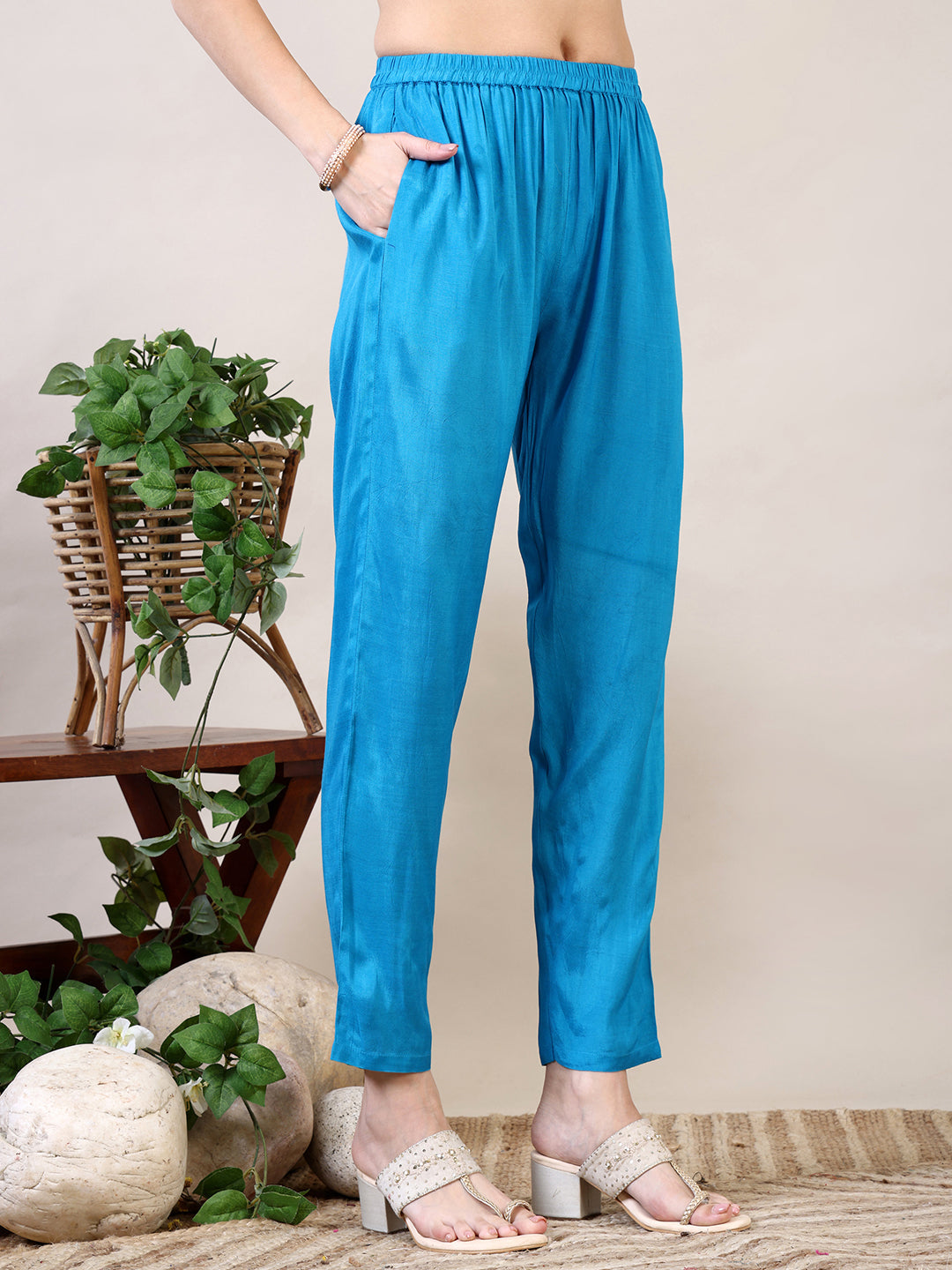 Blue Leheriya Printed Kurta with Pant and Dupatta Set