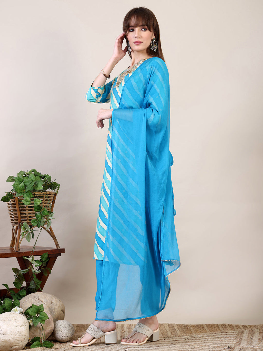 Blue Leheriya Printed Kurta with Pant and Dupatta Set