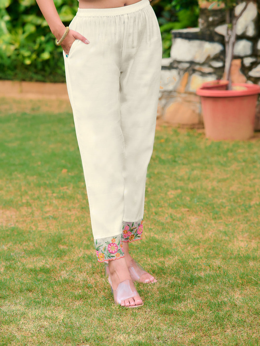 Embroidered White Kurta Set with Organza Floral Dupatta