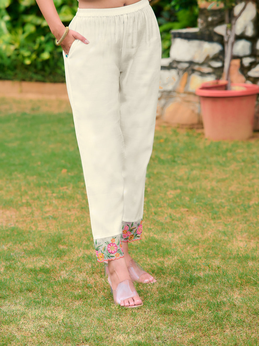 Embroidered White Kurta Set with Organza Floral Dupatta