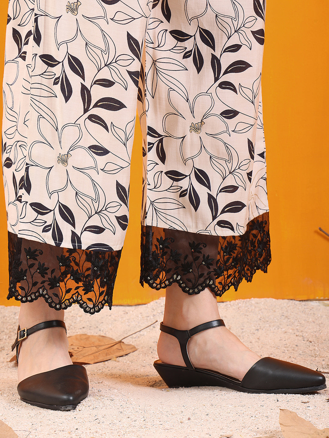 White Chanderi Floral Embroidered Kurta Set with Lace Details