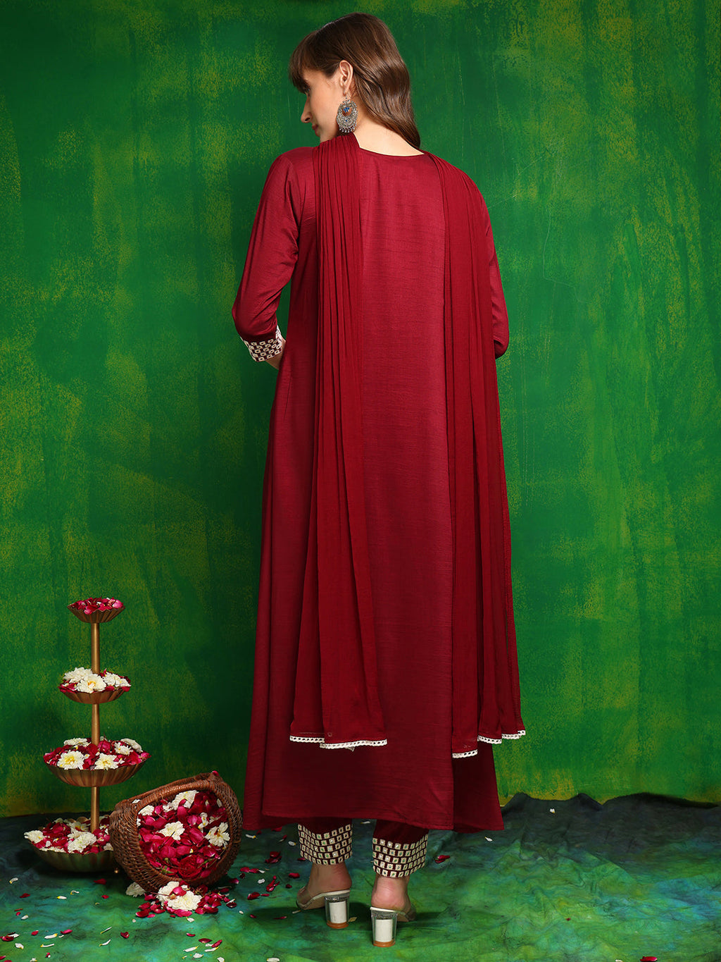 Maroon Mirror Embroidered Kurta Set with Necklace Dupatta