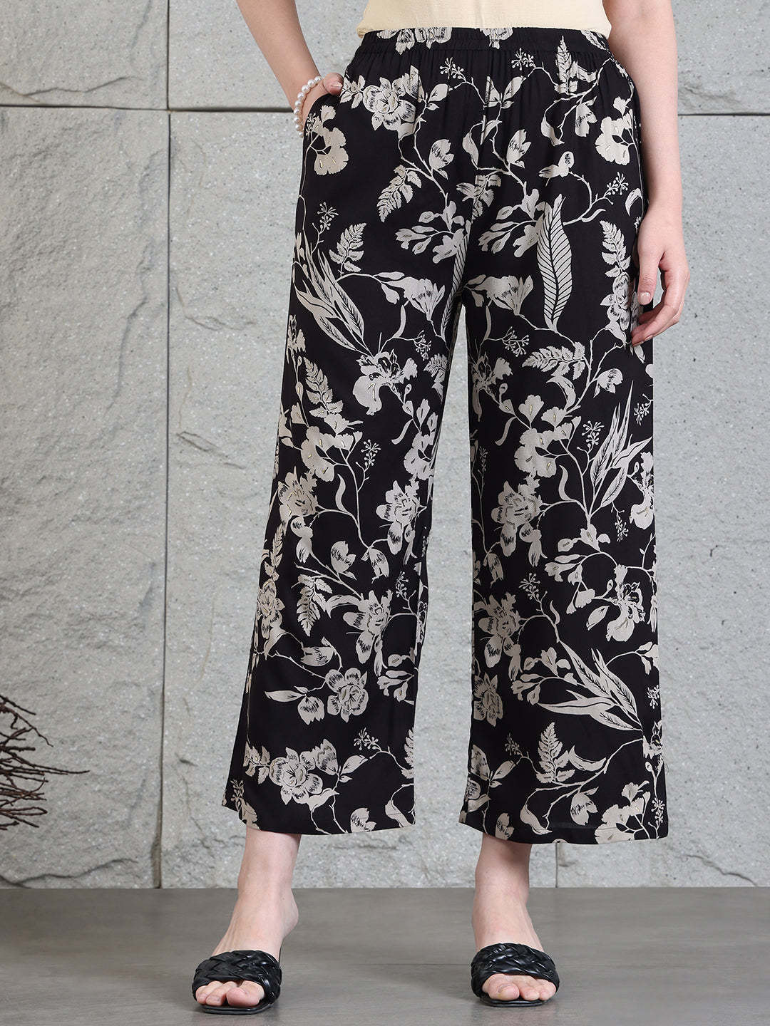 Black Botanical Printed Kurta with Palazzo Co-Ord Set
