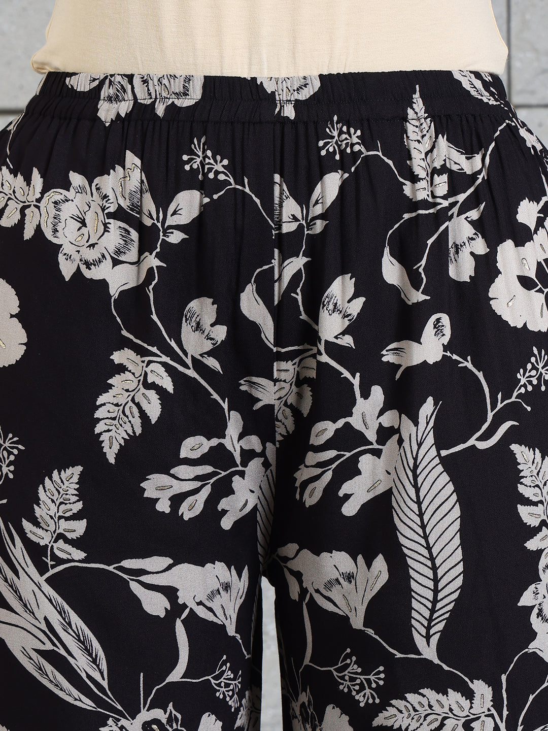 Black Botanical Printed Kurta with Palazzo Co-Ord Set