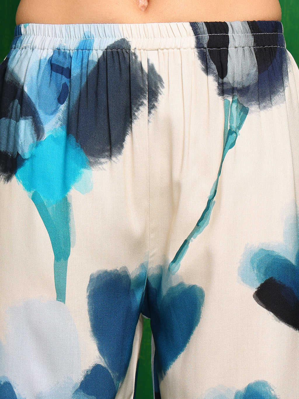 White Lace Detailing Kurta with Palazzo Pants Set