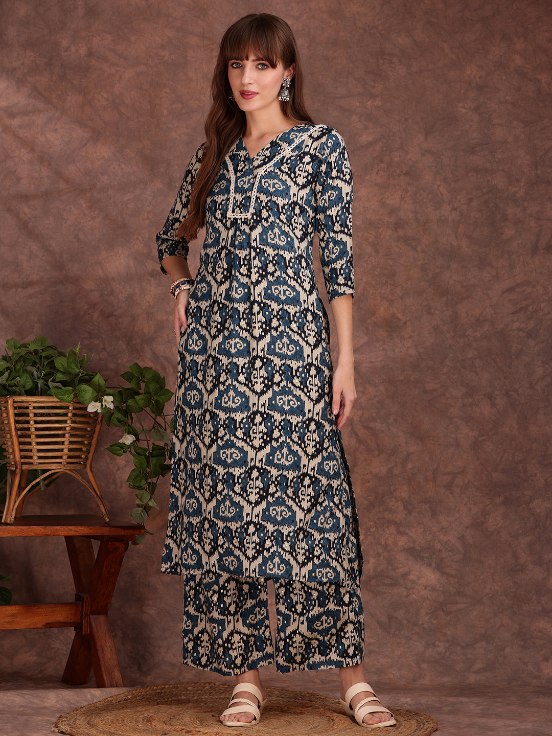 Teal Rayon Kurta Set with Ethnic Motifs and Lace Detailing