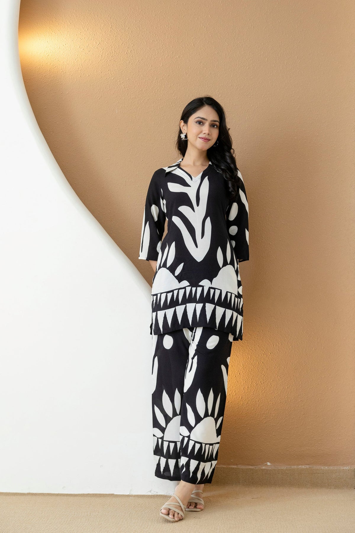 Abstract Printed Tunic and Palazzo Co-Ord Set in Black and White