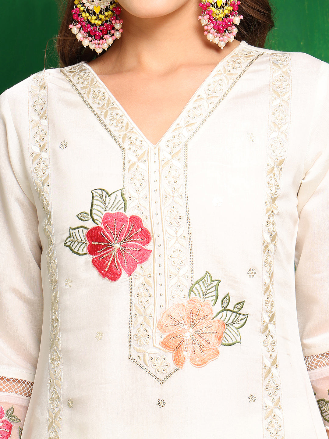 White Chanderi Kurta Set with Sequins and Thread Embroidery