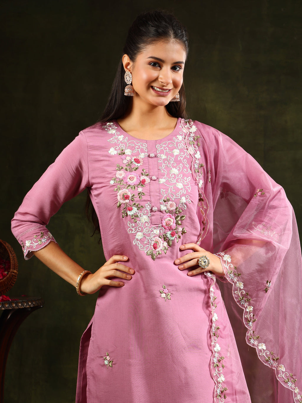 Pink Embroidered Kurta Set with Pant and Organza Dupatta