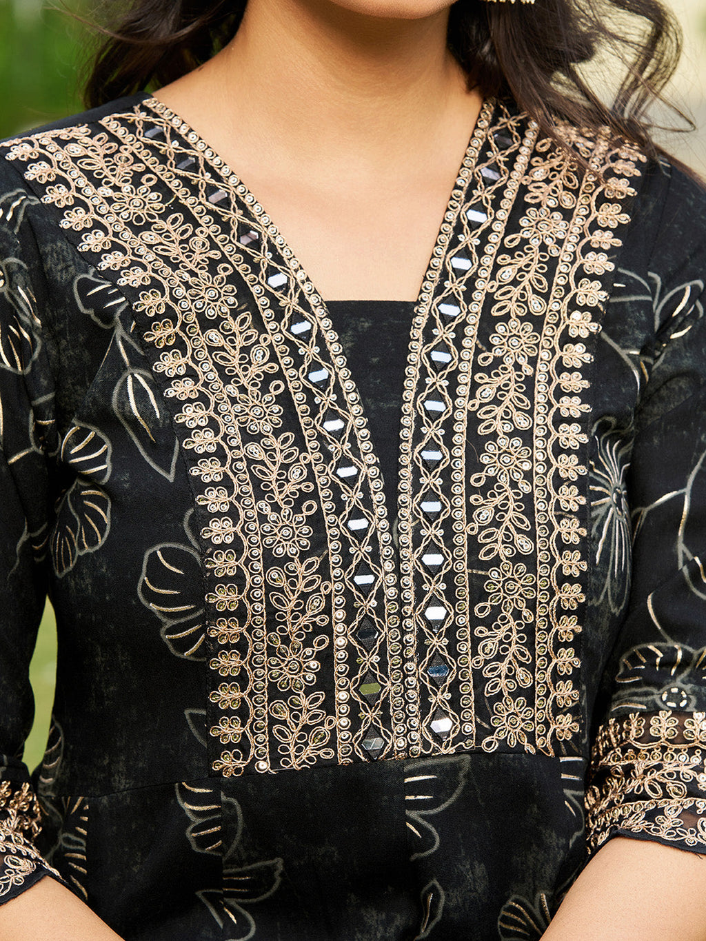 Black Mirror Embroidered Anarkali Kurta Set with Chiffon Dupatta