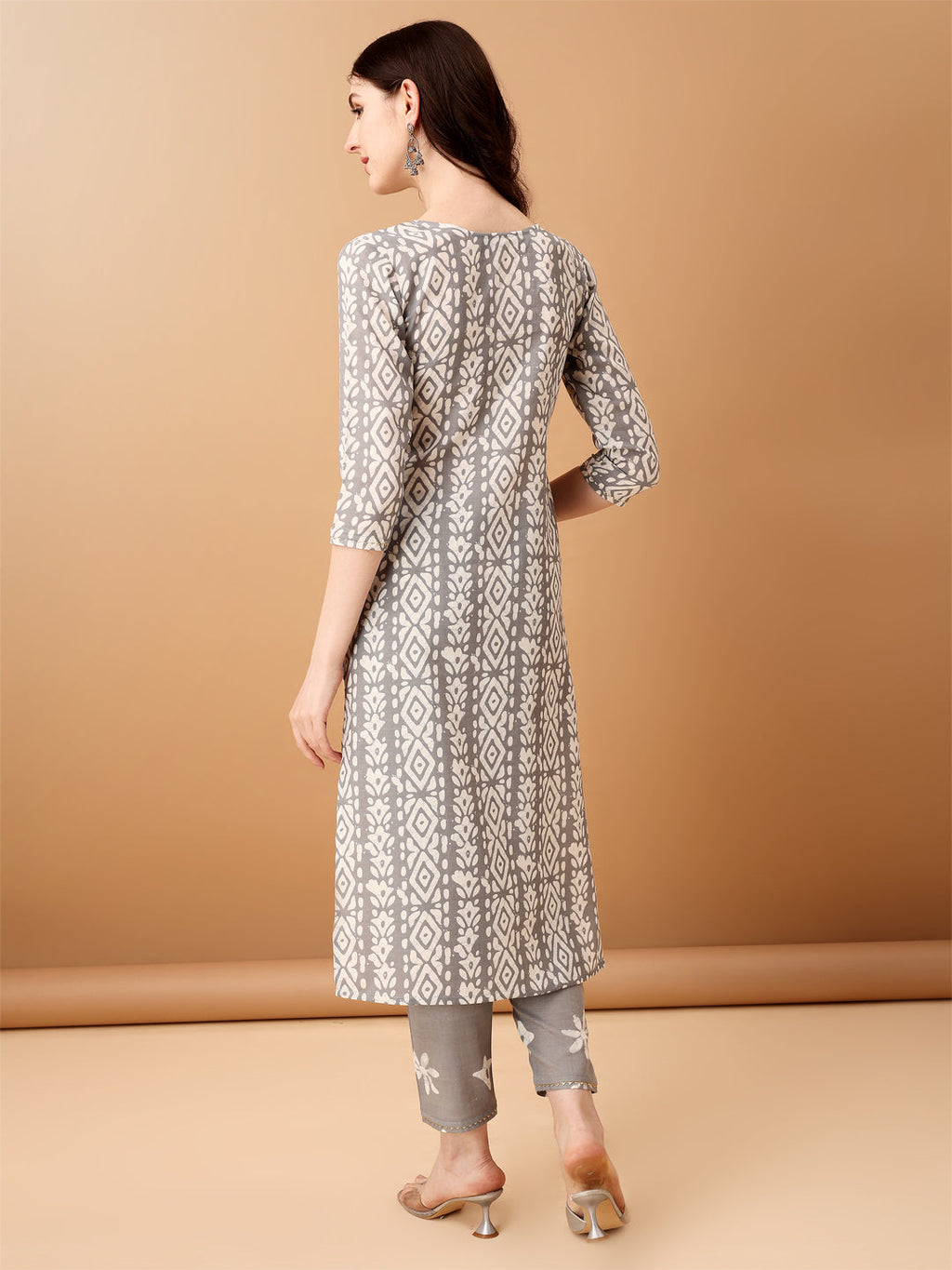 Grey Bandhani Printed Cotton Kurta Set with Pant and Dupatta