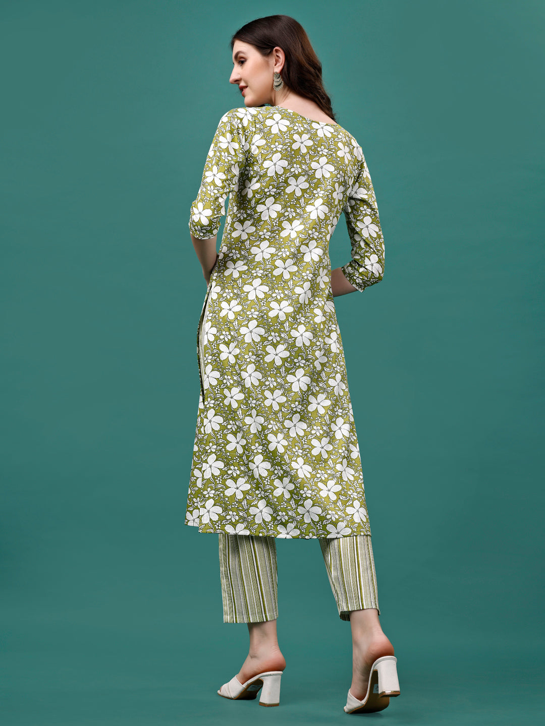 Multicolor Floral Printed Rayon Kurta Set with Pant and Dupatta