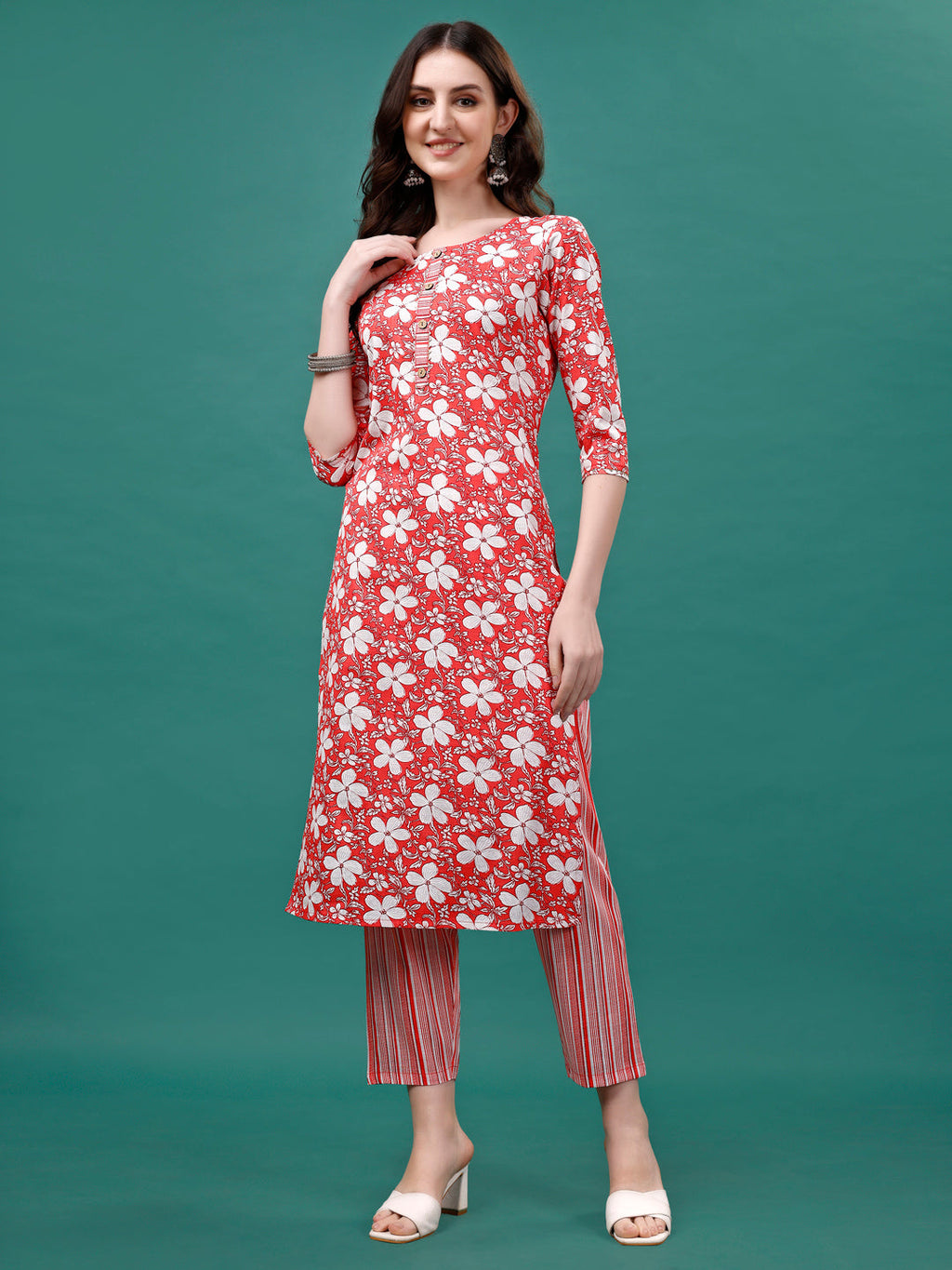 Multicolor Floral Printed Casual Kurta Set with Pant & Dupatta