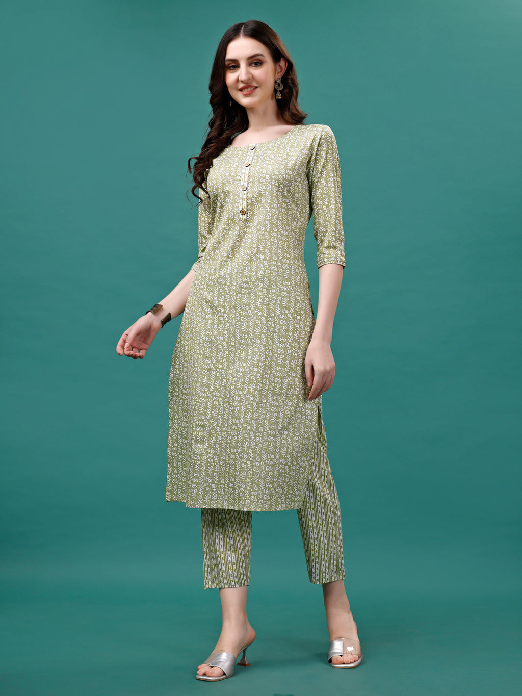 Multicolor Floral Printed Casual Kurta Set with Pant & Dupatta
