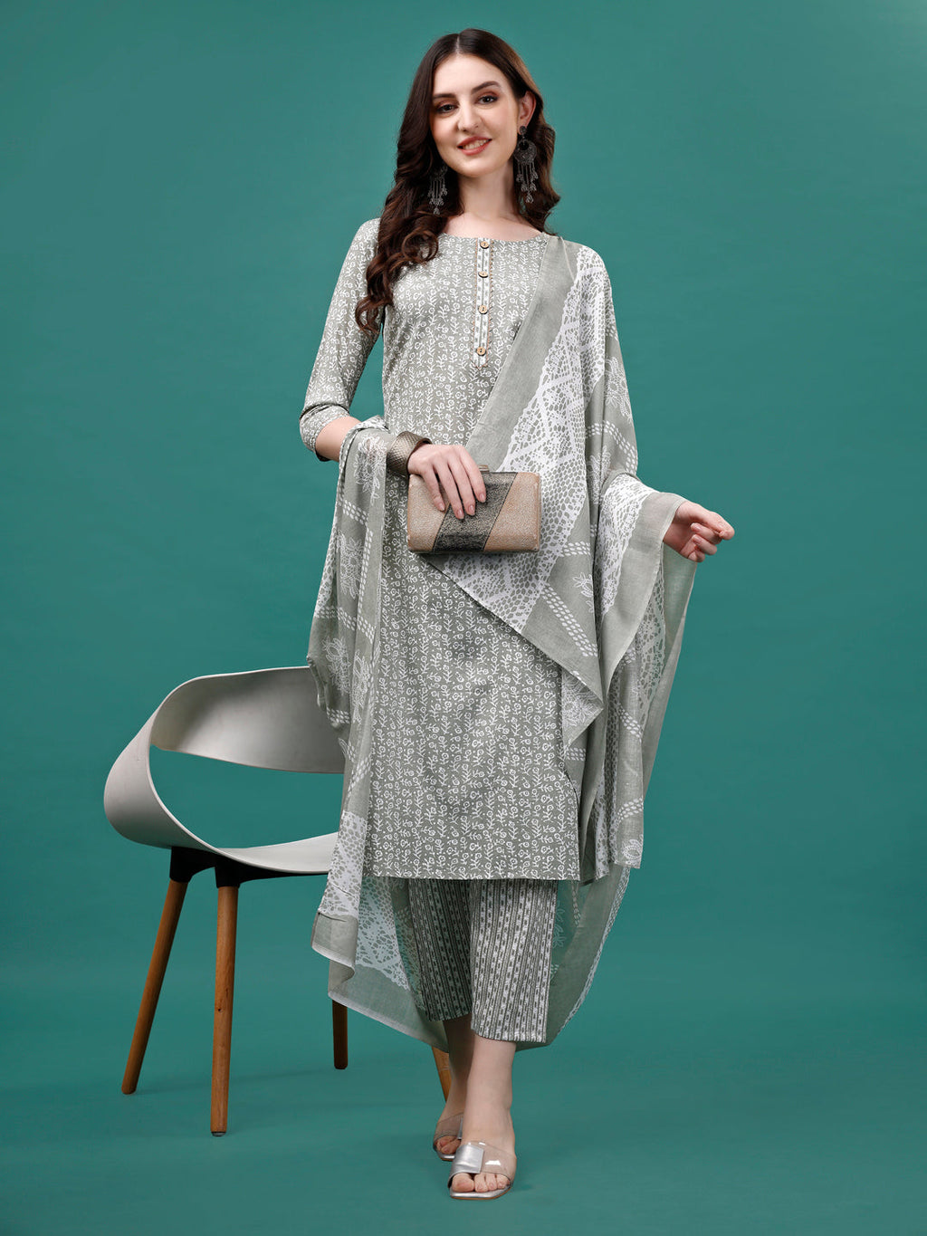Multicolor floral printed rayon kurta set with matching pant and dupatta