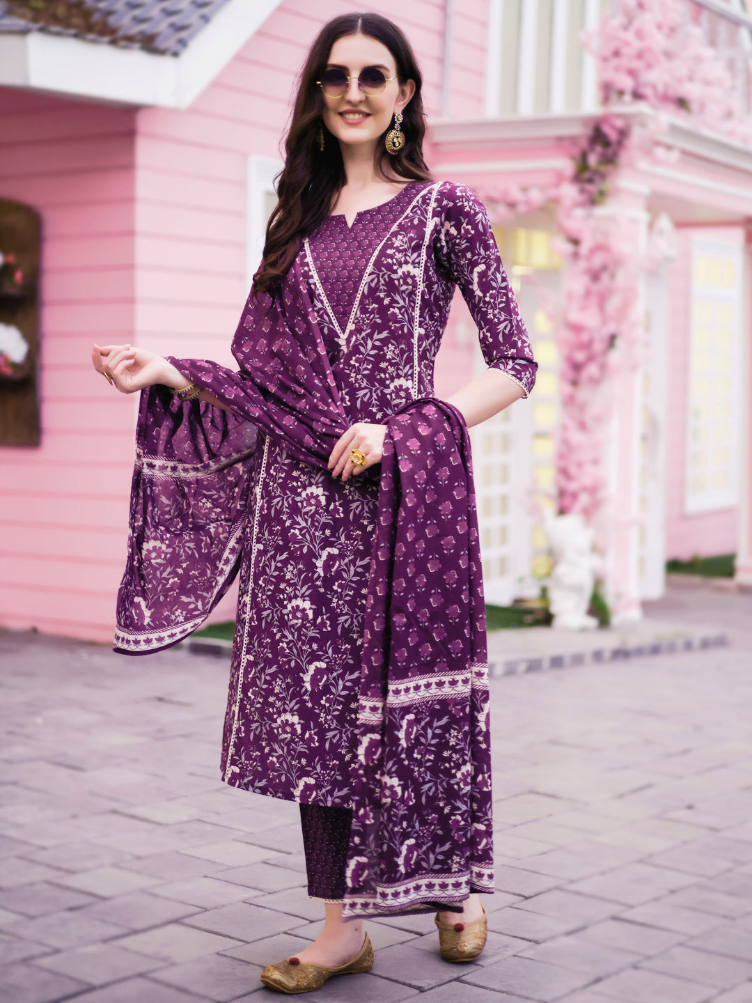 Multicolor Floral Printed Kurta Set with Pant and Dupatta