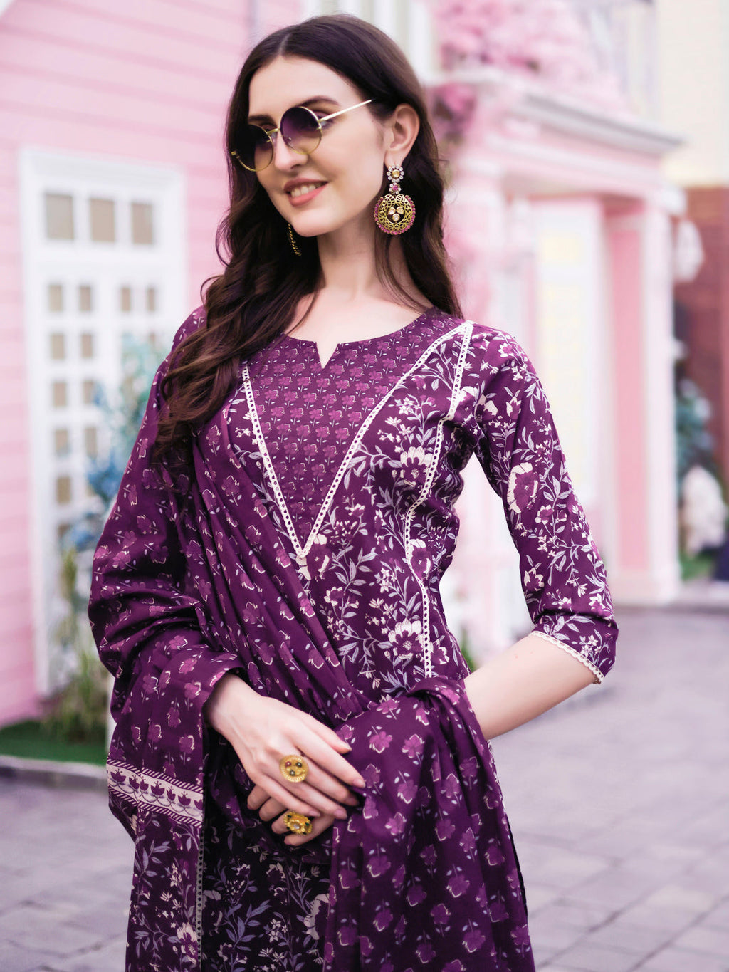 Multicolor Floral Printed Kurta Set with Pant and Dupatta