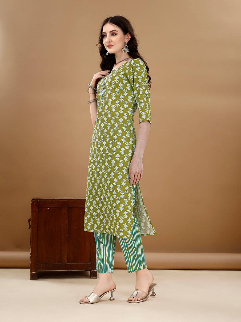 Multicolor Ethnic Motif Print Kurta Set with Pant and Dupatta
